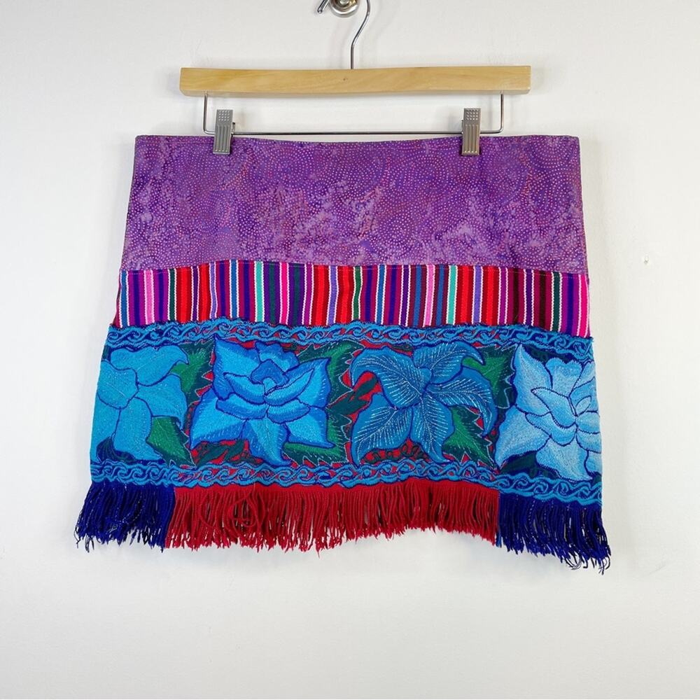 Handmade Baja Tapestry Embroidered Floral Fringe Guatemalan Artsy Festival Skirt - Picture 8 of 9